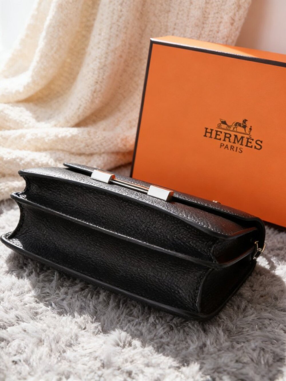 Hermès Constance 24 in Epsom Leather - Picture 3 of 6